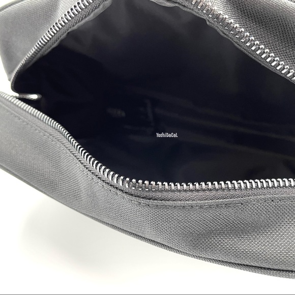 🆕 Gucci Guilty Beauty Cosmetic Case to Crossbody Bag Purse, Black, New Handbag - Picture 9 of 10